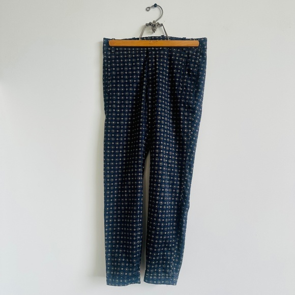 Zara Navy Blue Capris, Size US 4 - Picture 1 of 4
